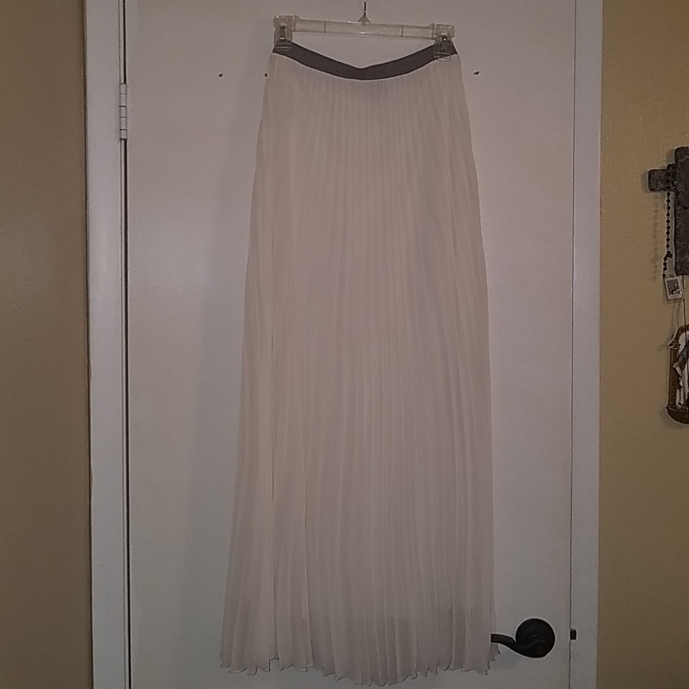 Allen B Skirt